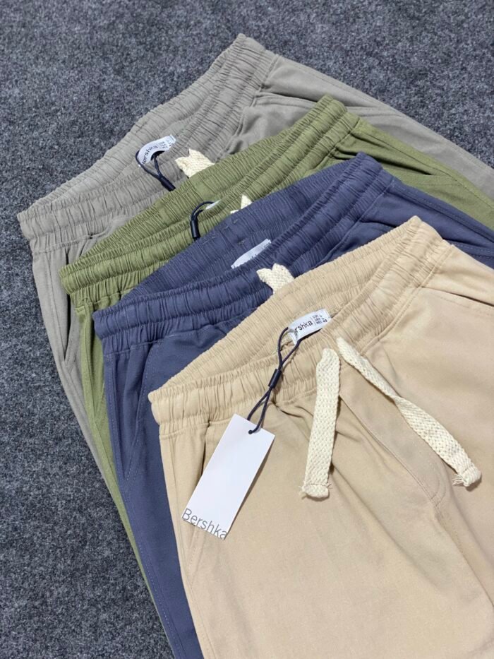 ⁦بنطلون جبردين BERSHKA⁩ - الصورة ⁦2⁩