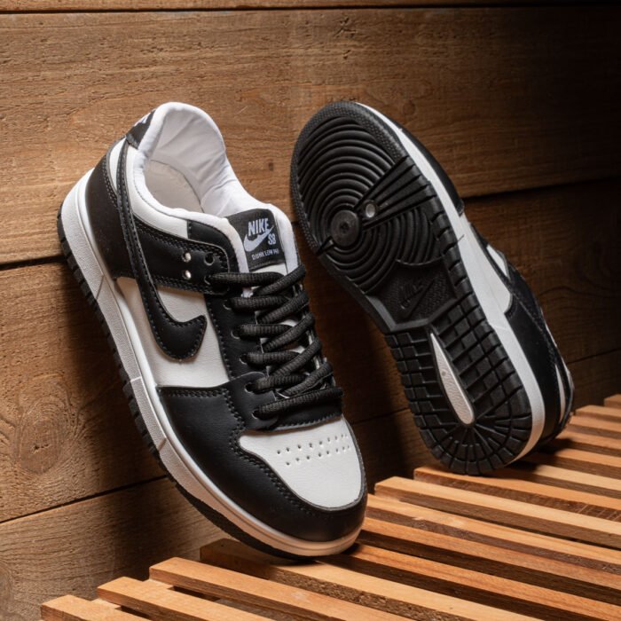 ⁦كوتشي Nike SV51 حريمي⁩ - الصورة ⁦4⁩