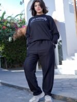 بنطلون كاردونيه مضلّع حريمي بخامة تقيلة وألوان تريندي