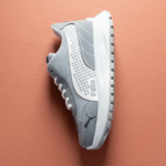 ⁦كوتشي Puma حريمي⁩ - الصورة ⁦3⁩