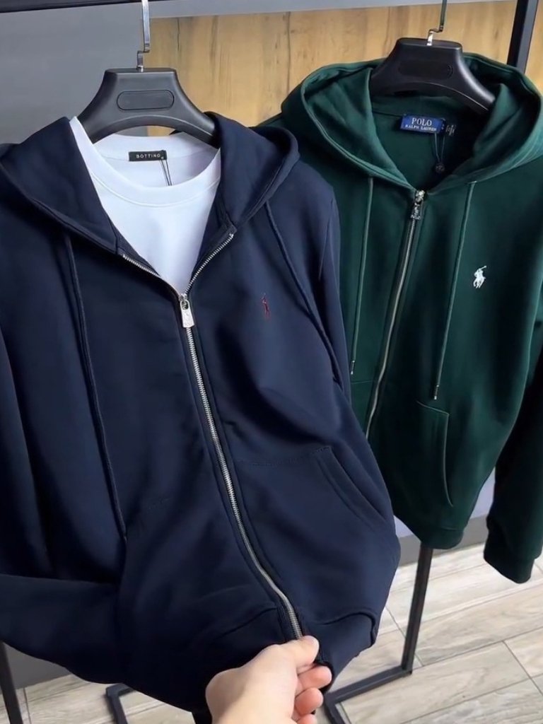 تصميم بدون عنوان (34) سويت شيرت Polo رجالي بسوستة كاملة لون كحلي/زيتي بخامة ميلتون قطن عالية ولوجو مطرز.