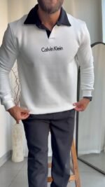 ⁦سويت شيرت Calvin Klein⁩ - الصورة ⁦2⁩