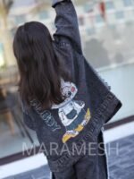 ⁦سوت جينز بناتي 3 قطع بطباعة عصرية⁩ - الصورة ⁦2⁩